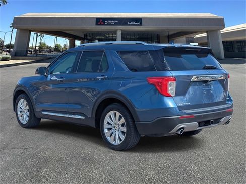 Used 2020 Ford Explorer Limited w/ Class III Trailer Tow Package image 4