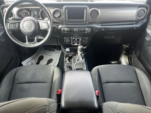 Used 2020 Jeep Wrangler Unlimited Sport S image 16
