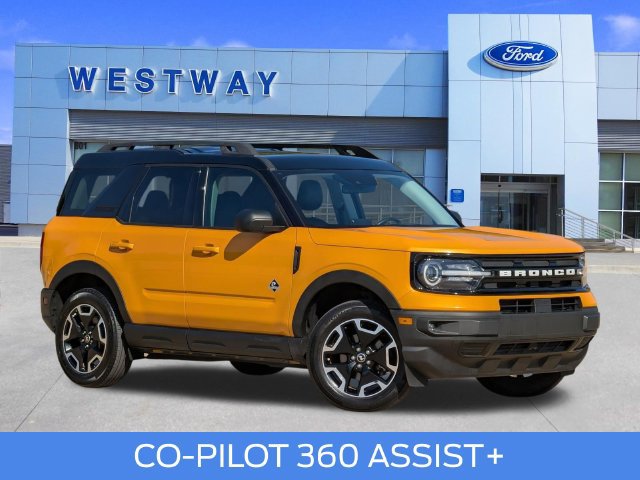Used 2022 Ford Bronco Sport Outer Banks AWD/4WD image 1
