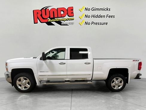 Used 2015 Chevrolet Silverado 2500 LTZ w/ Duramax Plus Package image 2