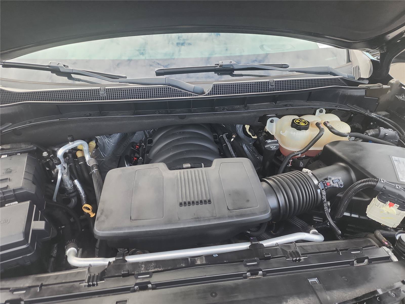 Used 2021 Chevrolet Tahoe Z71 AWD/4WD image 15