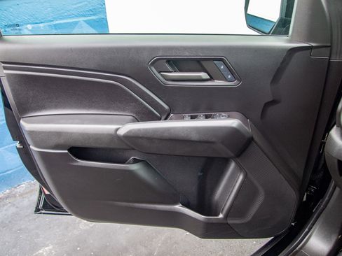 Used 2024 Chevrolet Colorado Trail Boss w/ Technology Package image 11