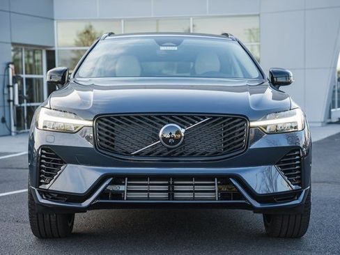 New 2026 Volvo XC60 T8 Ultra w/ Protection Package Premier image 2