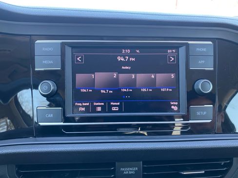 Used 2019 Volkswagen Jetta S w/ Driver Assistance Package image 16