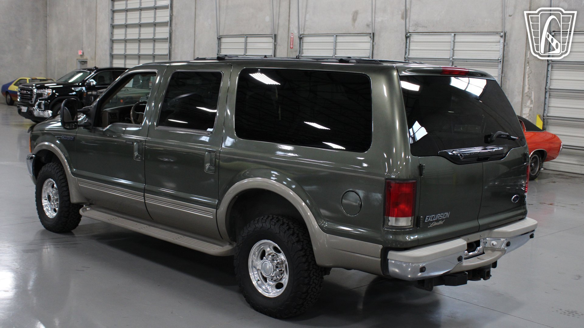 Used 2001 Ford Excursion Limited AWD/4WD image 28
