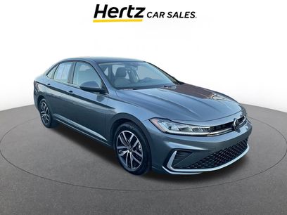 Used 2025 Volkswagen Jetta SE