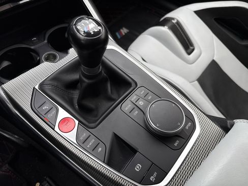 Used 2021 BMW M4 Coupe w/ Executive Package image 25