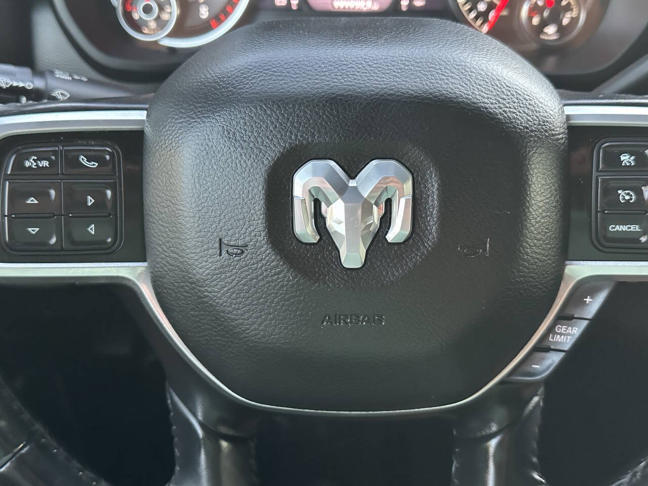 Used 2020 RAM 2500 Laramie w/ Night Edition AWD/4WD image 20