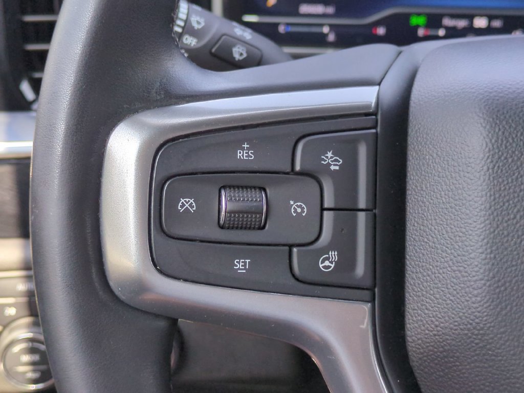 Used 2023 Chevrolet Silverado 1500 LT AWD/4WD image 23