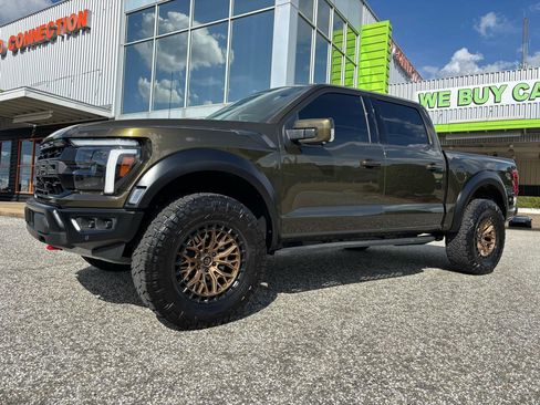Used 2025 Ford F150 Raptor image 2