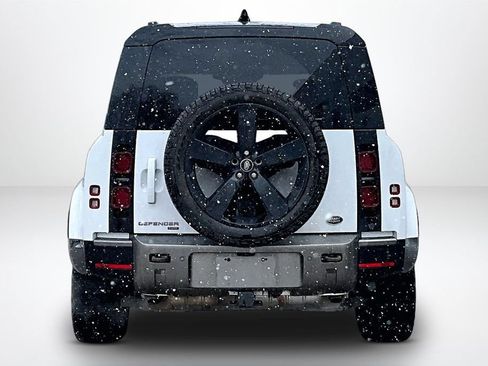 Used 2021 Land Rover Defender 110 X-Dynamic HSE AWD/4WD image 6