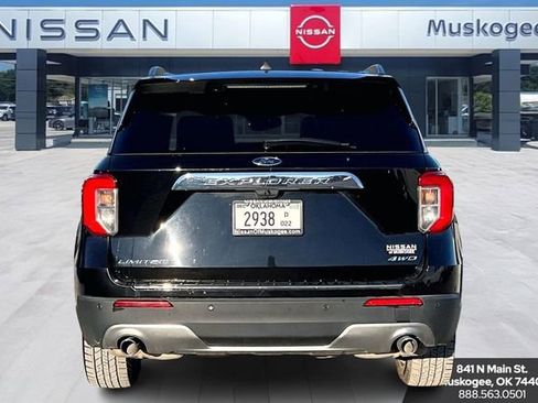Used 2023 Ford Explorer Limited w/ Equipment Group 301A image 6
