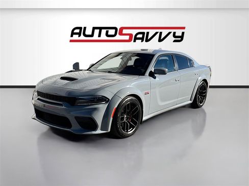 Used 2022 Dodge Charger Scat Pack image 3