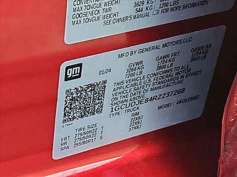 Certified 2024 Chevrolet Silverado 1500 High Country AWD/4WD image 23
