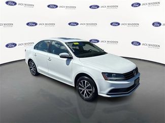 Used 2017 Volkswagen Jetta SE image 1