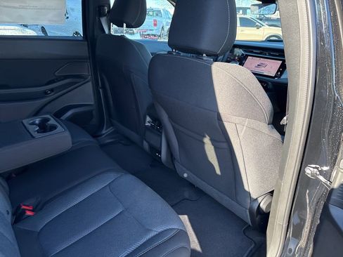 New 2026 Jeep Cherokee Laredo AWD/4WD image 40