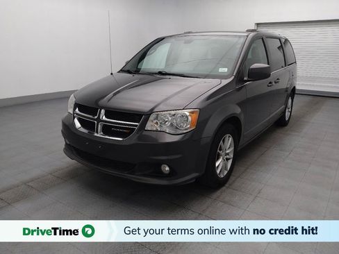 Used 2019 Dodge Grand Caravan SXT FWD image 1
