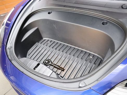 Used 2022 Tesla Model 3 Long Range image 2