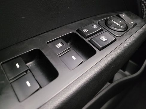 Used 2020 Hyundai Elantra SE w/ Cargo Package (C1) image 27