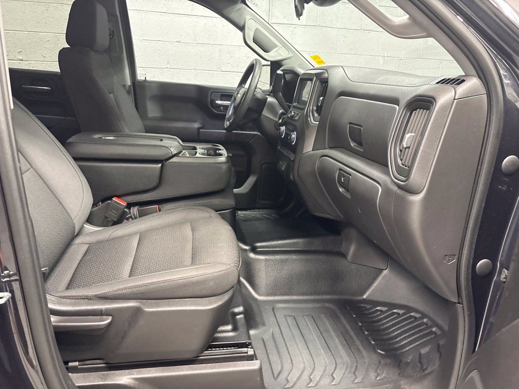 Used 2022 Chevrolet Silverado 1500 W/T w/ WT Value Package AWD/4WD image 7