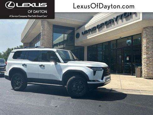 Certified 2025 Lexus GX 550 w/ Accessory Package (CT) AWD/4WD image 1
