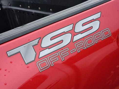 Used 2019 Toyota Tacoma SR w/ SR Convenience Package RWD image 8