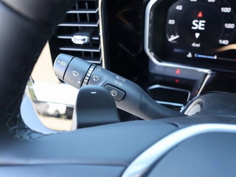 New 2026 GMC Sierra 1500 Elevation w/ Elevation Premium Package image 18