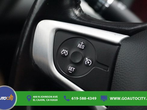 Used 2020 GMC Acadia SLE FWD image 20