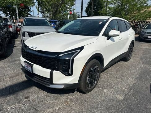 Used 2026 Kia Sportage S AWD/4WD image 1