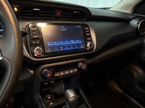 Used 2021 Nissan Kicks SV image 34