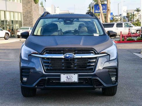 New 2026 Subaru Ascent Limited image 2