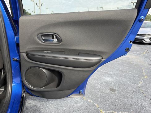 Used 2022 Honda HR-V Sport image 14