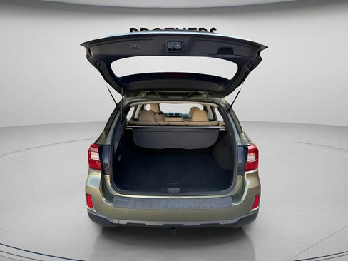 Used 2015 Subaru Outback 3.6R Limited AWD/4WD image 19