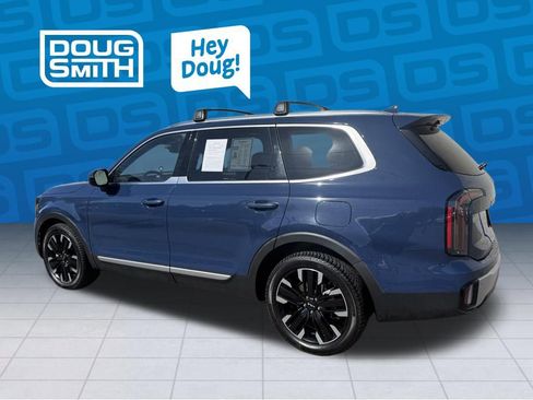 Used 2023 Kia Telluride SX AWD/4WD image 2