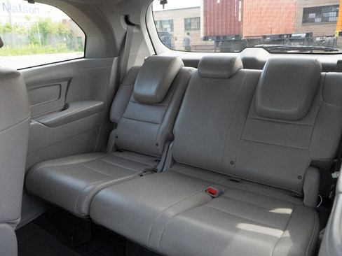 Used 2015 Honda Odyssey EX-L image 29