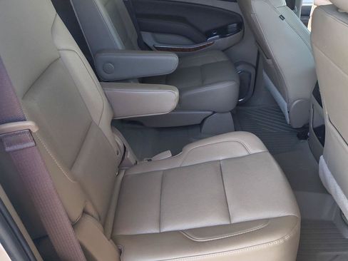 Used 2018 Chevrolet Tahoe Premier AWD/4WD image 26