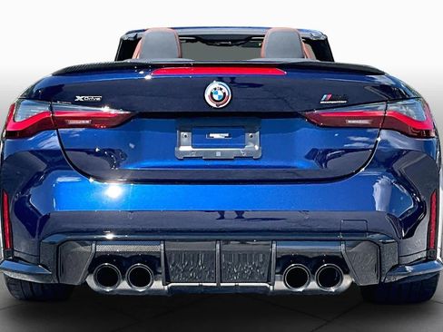 Used 2023 BMW M4 xDrive Competition w/ M Carbon Exterior Package AWD/4WD image 5