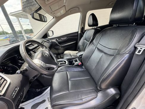 Used 2014 Nissan Rogue SL FWD image 10