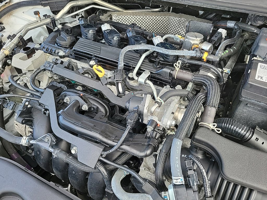 Used 2024 Toyota Corolla LE FWD image 30