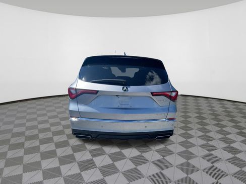 Used 2023 Acura MDX w/ Technology Package AWD/4WD image 4
