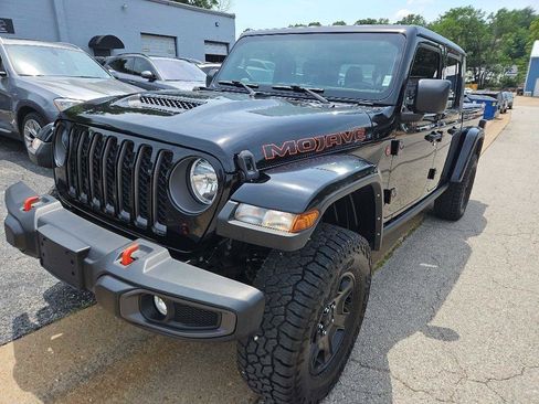 Used 2022 Jeep Gladiator Mojave w/ Cold Weather Group AWD/4WD image 2