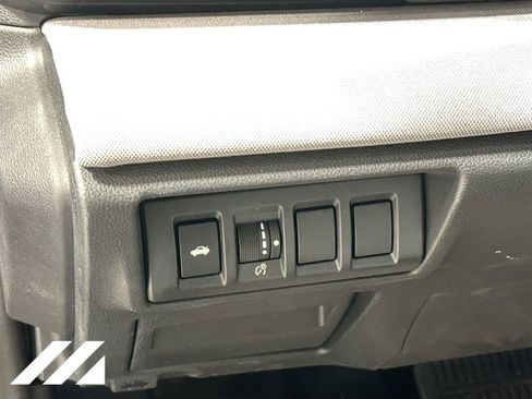 Used 2024 Subaru Legacy Premium AWD/4WD image 10