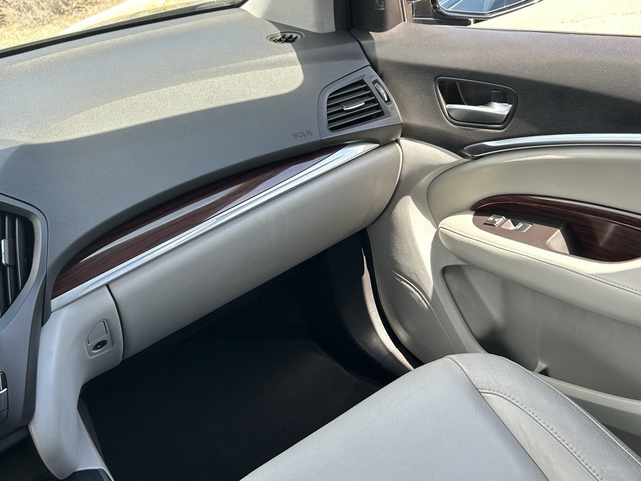 Used 2016 Acura MDX w/ Technology Package FWD image 21