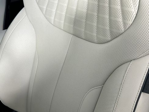 Used 2023 Hyundai Palisade Limited w/ Winter Package image 20