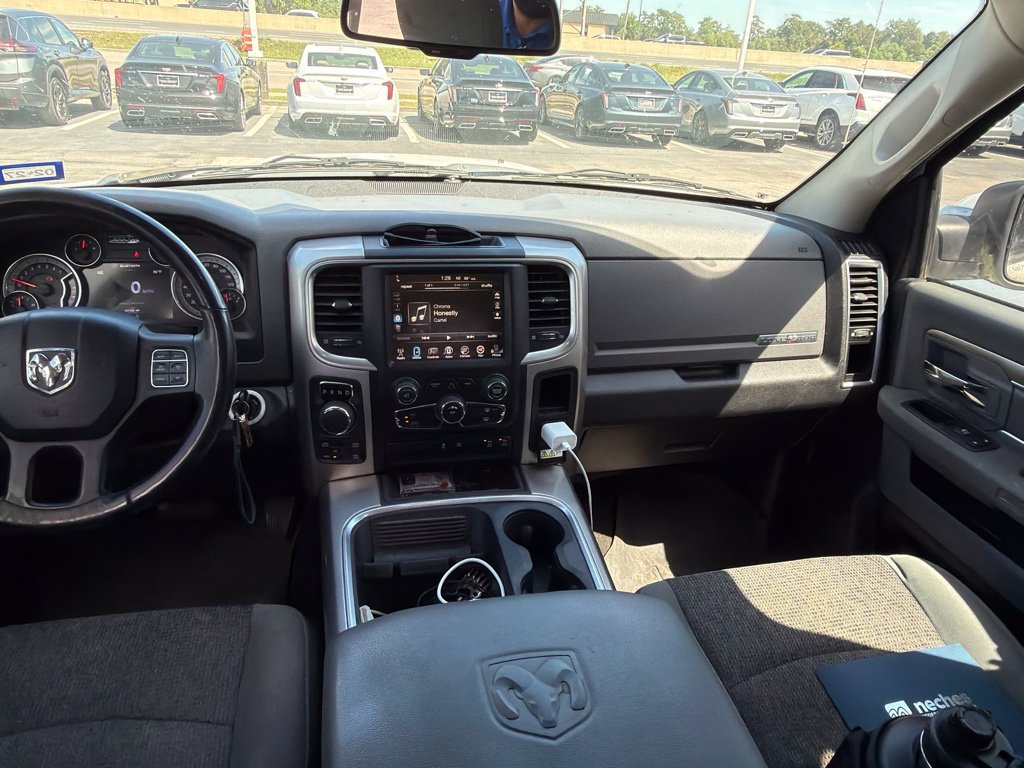 Used 2016 RAM 1500 Lone Star AWD/4WD image 10