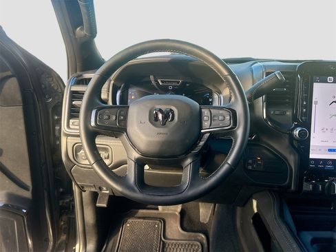 Used 2024 RAM 2500 Limited image 23