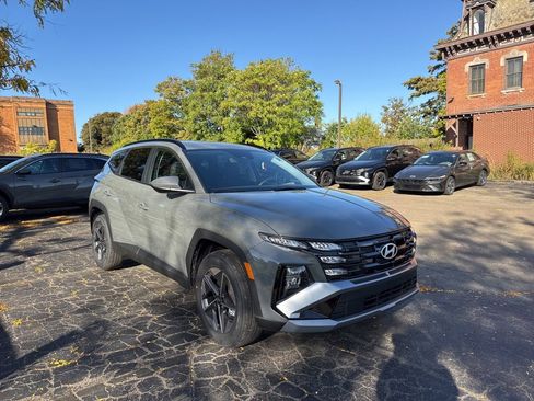 New 2026 Hyundai Tucson SEL image 1