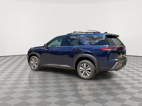 New 2026 Nissan Pathfinder SL AWD/4WD image 7