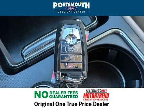 Used 2022 Lincoln Corsair AWD w/ Premium Package image 13