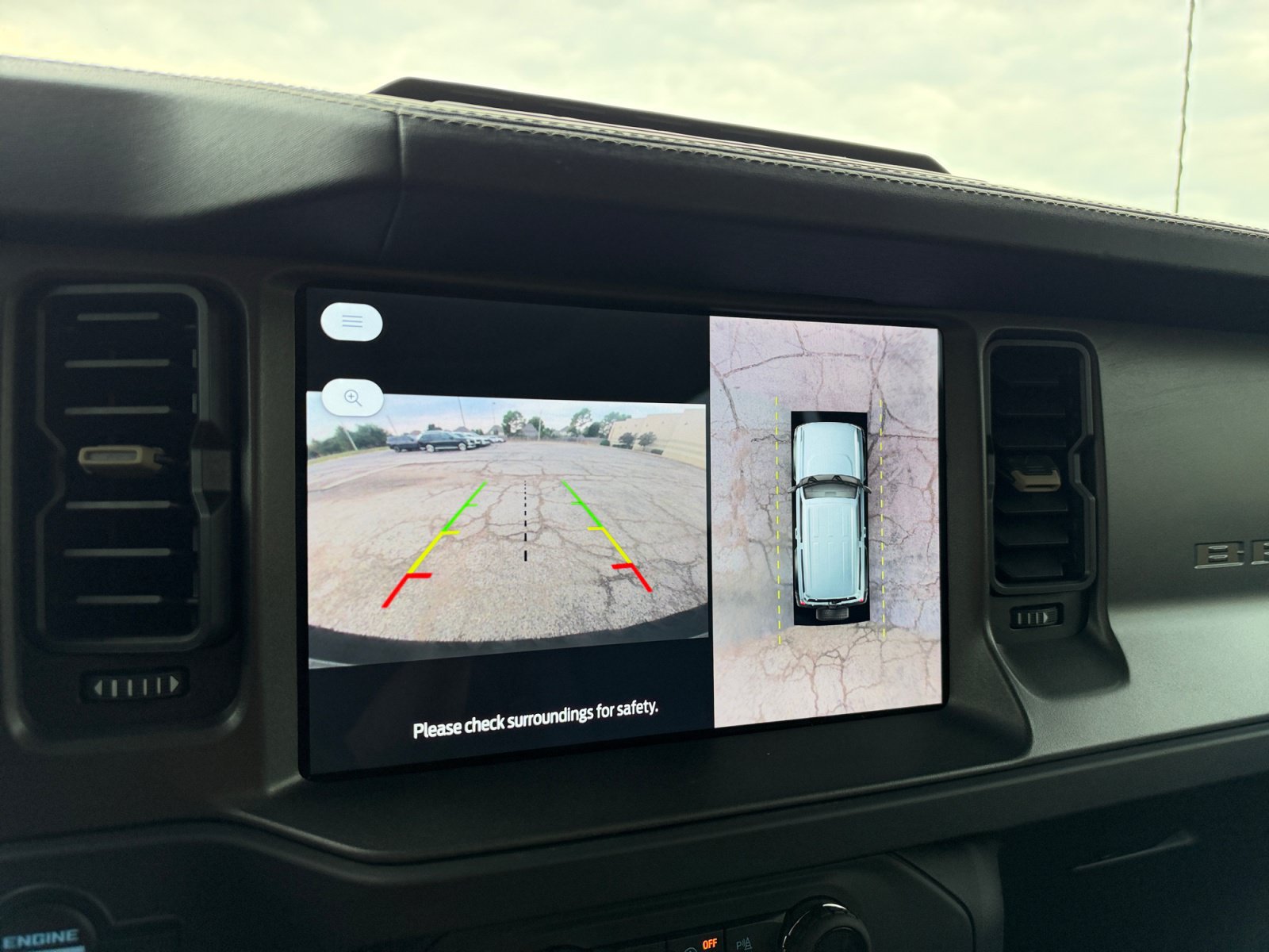 Used 2025 Ford Bronco Badlands AWD/4WD image 29